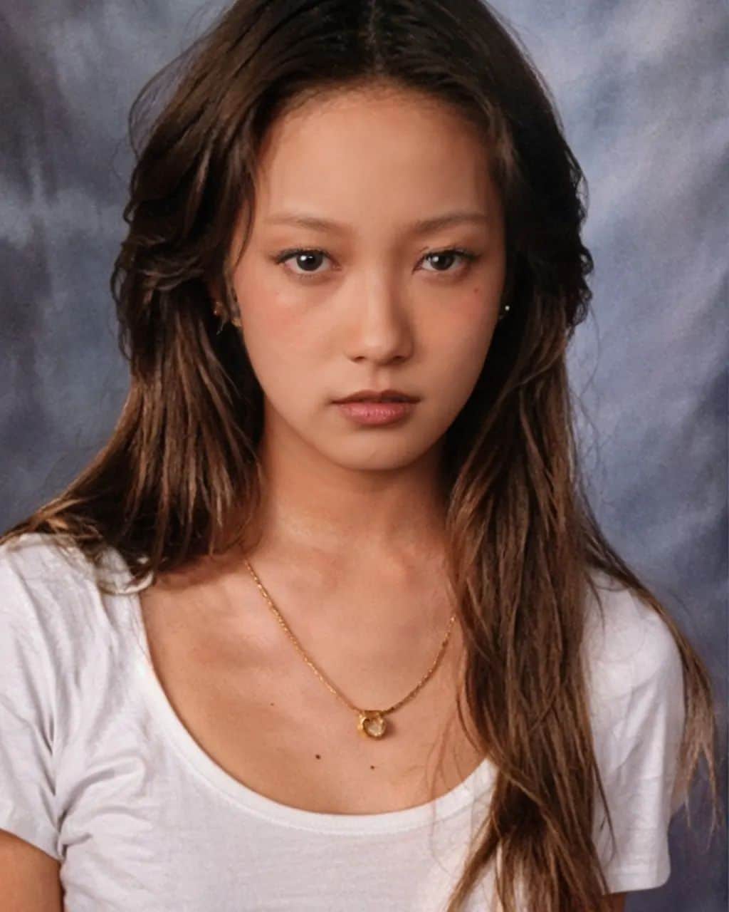 小林レイミさんのインスタグラム写真 - (小林レイミInstagram)「ほぼ似てなくて載せれるのないよ！と思ったけど小さく見ると雰囲気ある発見👀 #에픽 #aiyearbook」10月2日 20時25分 - _reimi._____