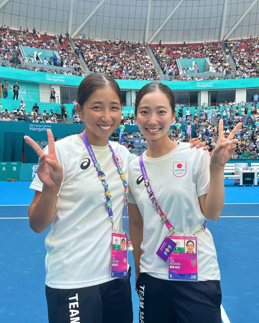 小堀桃子さんのインスタグラム写真 - (小堀桃子Instagram)「. . . 👭🫶 . . . #asiangames #asiangames2022 #teamjapan #tennis #がんばれニッポン #アジア大会 #hangzhou #chaina」10月2日 20時29分 - kobo_mo