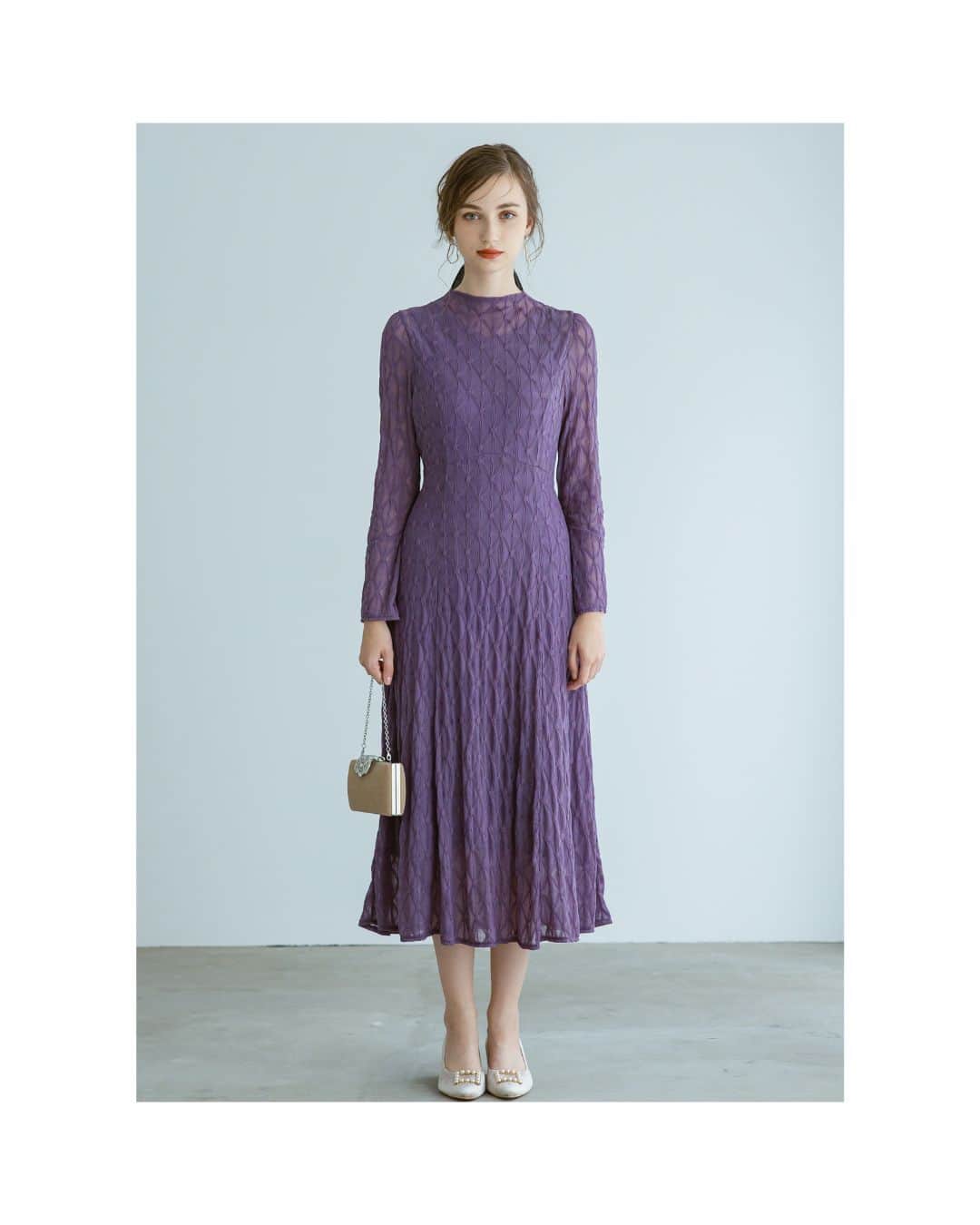 Dorry Dollさんのインスタグラム写真 - (Dorry DollInstagram)「【 ｎｅｗａｒｒｉｖａｌ 】  no.9373 Sheer knitted dresses  35 khaki 02 ecru 99 black 69 darkbrown 50 purple  2023.10月 start  お呼ばれドレスを選ぶならDorryDollで決まり🤍 みなさんの着用の感想。 タグ付けお待ちしております♪  . ・ ・  #結婚式コーデ #結婚式ドレス #結婚式参列 #お呼ばれドレス #お呼ばれワンピ #フォーマルドレス #お食事会 #デートコーデ #ディナーコーデ #オケージョン #パーティードレス #ホカンス #新作ドレス #チラ見せ #dorrydoll #ドリードール」10月2日 21時00分 - dorry_doll_official