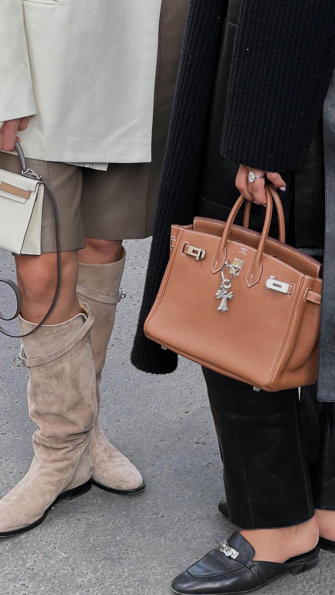 Tamara Kalinicのインスタグラム：「It’s all @hermes art」
