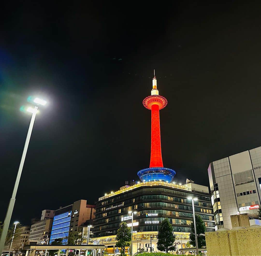 大抜卓人さんのインスタグラム写真 - (大抜卓人Instagram)「#kyoto   愛に満ちた素晴らしい夜に。 人の出会いは奇跡ですね。」10月2日 21時29分 - takutoonuki