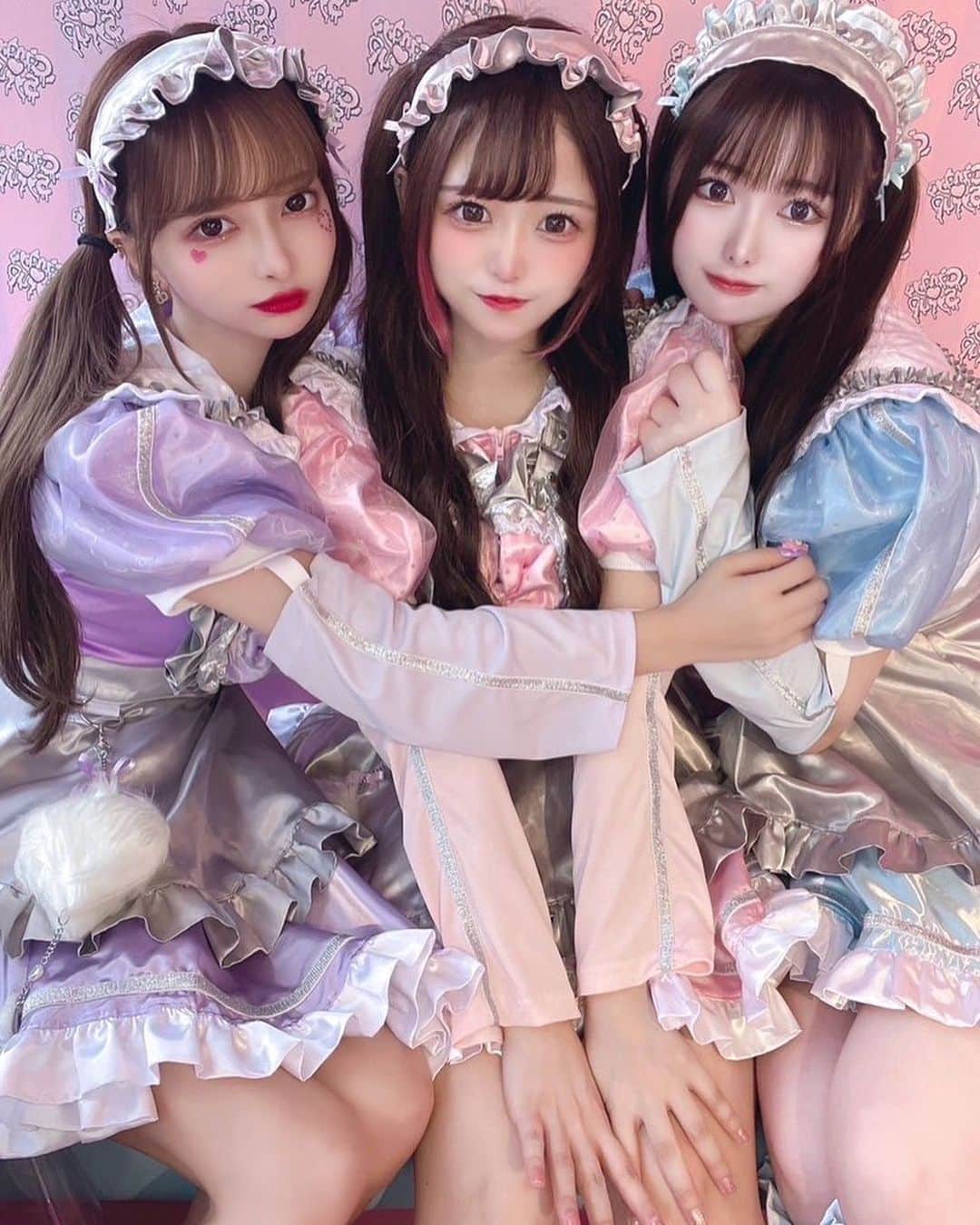 かなちゃのインスタグラム：「なかよち💓🐰₍ᐢ.ˬ.ᐢ₎」