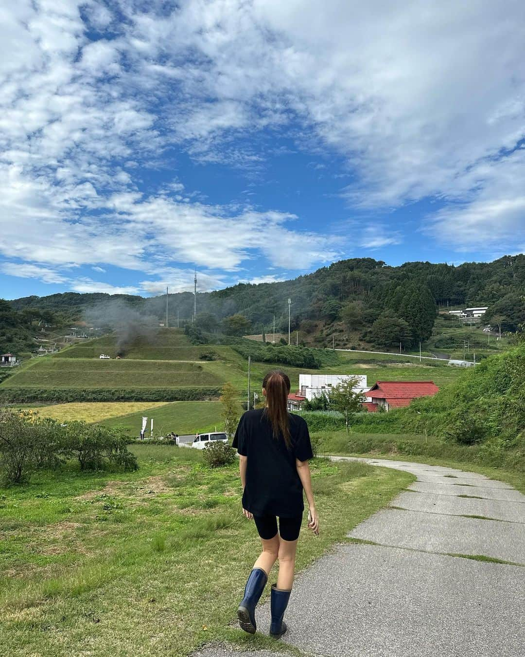 みみさんのインスタグラム写真 - (みみInstagram)「大満足の自然いーっぱい福島旅行でした🌳♡ 今回お世話になったお宿は @yodge_fukushima 🧺🕯 前回行った時に施設、体験、ご飯全てが素敵すぎて大満足だったので今回2回目の訪問です！  都内から2時間でこんなに幸せな気持ちでいっぱいになれる所他にない😭❤️」10月2日 21時35分 - __mimi.33_