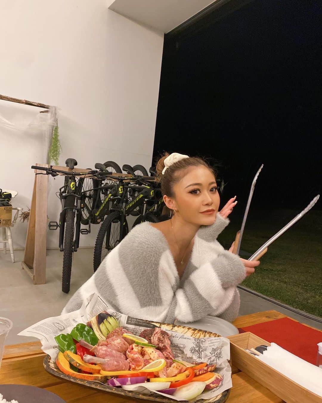 みみのインスタグラム：「大満足の自然いーっぱい福島旅行でした🌳♡ 今回お世話になったお宿は @yodge_fukushima 🧺🕯 前回行った時に施設、体験、ご飯全てが素敵すぎて大満足だったので今回2回目の訪問です！  都内から2時間でこんなに幸せな気持ちでいっぱいになれる所他にない😭❤️」