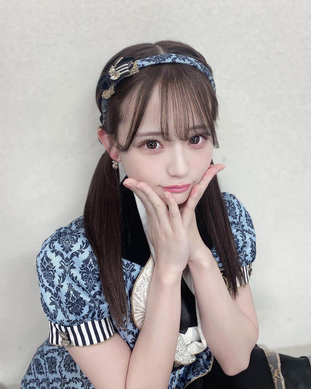 和田海佑のインスタグラム：「すきじゃないもーーん ( ˘•∽•˘ )  #NMB48 #アイドル #ツインテール  #制服  #좋아요 #셀카 #팔로우 #데일리룩 #메이크업」