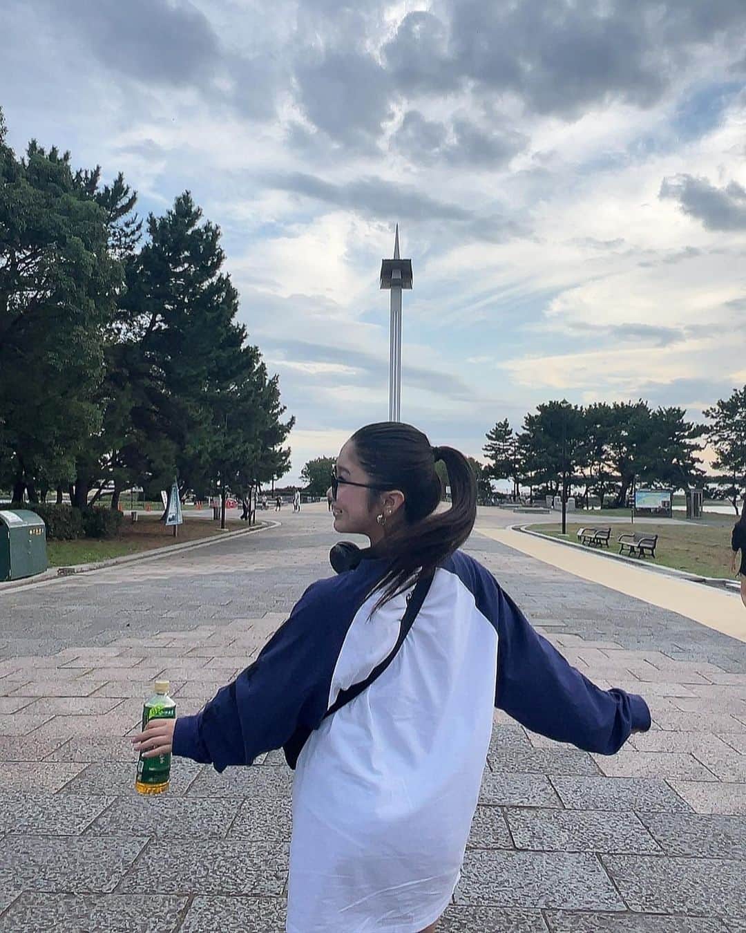中島結音のインスタグラム：「.  🎡💕💕  でーーっかい観覧車乗った^_^」