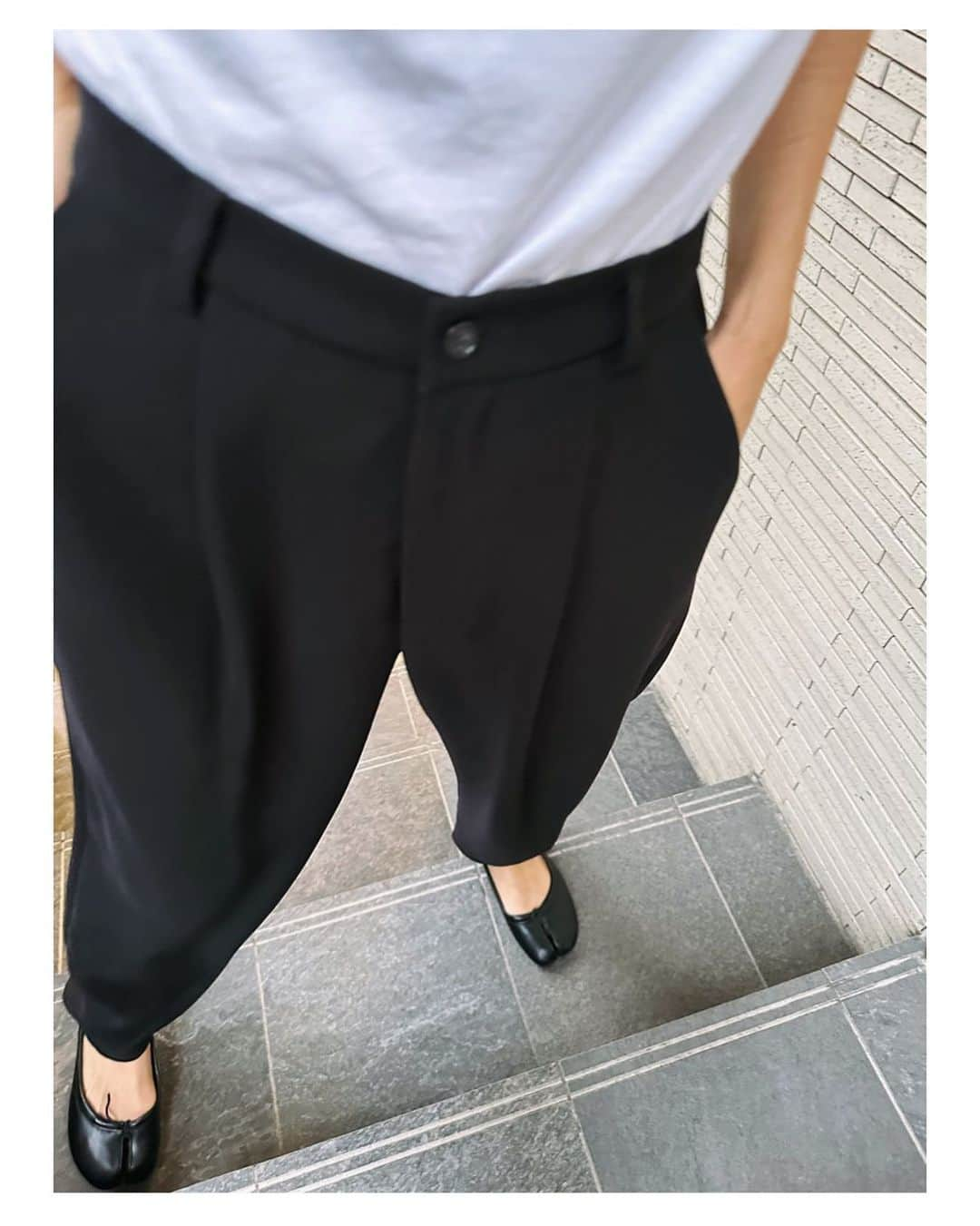 木口亜矢さんのインスタグラム写真 - (木口亜矢Instagram)「またまた可愛いのできた♡ unisexだよ💋  Dressy chef pants  160cm  S size着用 10/3(Tue)21：00- order start 即納♡」10月2日 21時53分 - ayakiguchi