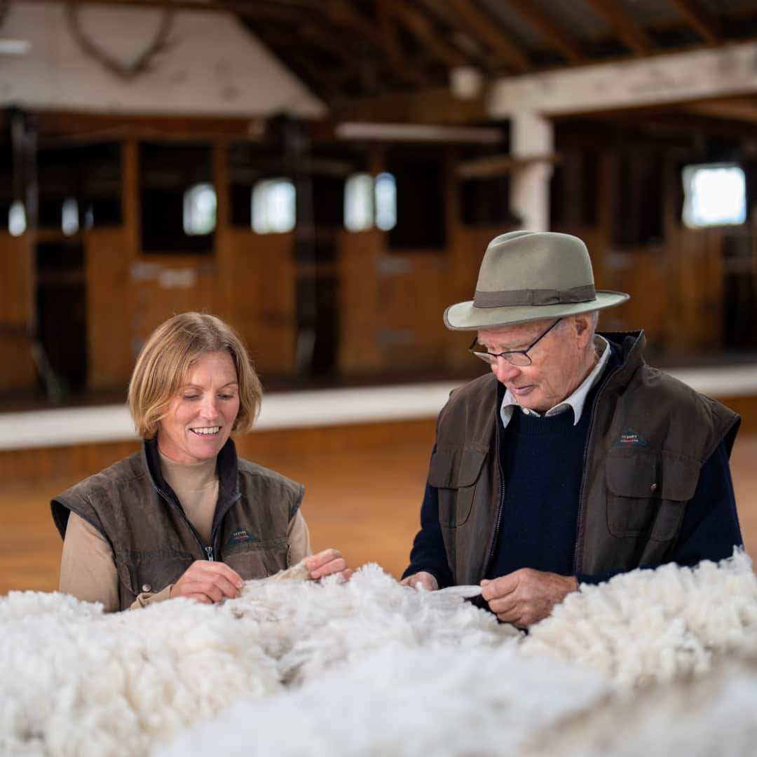 ジョンスメドレーのインスタグラム：「October is a particularly special month for us.  Over the next four weeks, we will be championing Wool Month with @campaignforwool   Our Extra Fine Merino Wool is traceable to the source. Ethically produced in New Zealand, we partner with over 30 growers.  Many of these farms are intergenerational family businesses, aligning with our own family business of eight generations.  We all share goals and aspirations of crafting the world’s finest knitwear and growing the luxury fibre needed.  Produced in partnership with @discoverzq and @nzmerinoco  #johnsmedley #johnsmedleyknitwear #woolmonth #choosewool #whywoolmatters #campaignforwool #keepwarmwithwool #merinowool #extrafinemerino #merino #newzealandmerino #familybusiness #sustainable #woollengarments #knitwear #woollencloths #wearwool #luxuryknitwear」