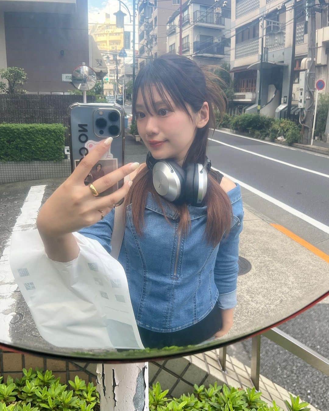 ほたるさんのインスタグラム写真 - (ほたるInstagram)「・ ・ いっぱい撮ってくれた📸カチモリヘア🐓 いつも東京行ったら遊んでくれる  @nanase_uchino 🤍ラブ」10月2日 23時46分 - hotarutaru21