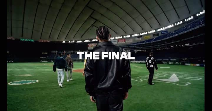 BADHOP【バッドホップ】のインスタグラム：「“TOKYO DOME CYPHER “  Official VideoがYouTubeにて公開されました▶️  東京ドームにて約8年振りとなるメンバー全員でのサイファーをお楽しみください🔥  https://www.youtube.com/watch?v=Az7-tFzKeac  2024年2月19日に開催する BAD HOP THE FINAL at TOKYO DOME 最速先行チケットも絶賛発売中!!  badhopofficial.com」