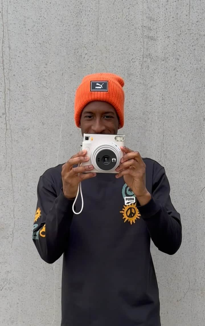 プーマのインスタグラム：「There’s a new photographer in the #PUMAfam 📸 @king  Celebrating 75 years of PUMA with the Fam’s favorite beanies. Available now on PUMA.com  #ForeverFaster #ClassOf2023 #INSTAX」