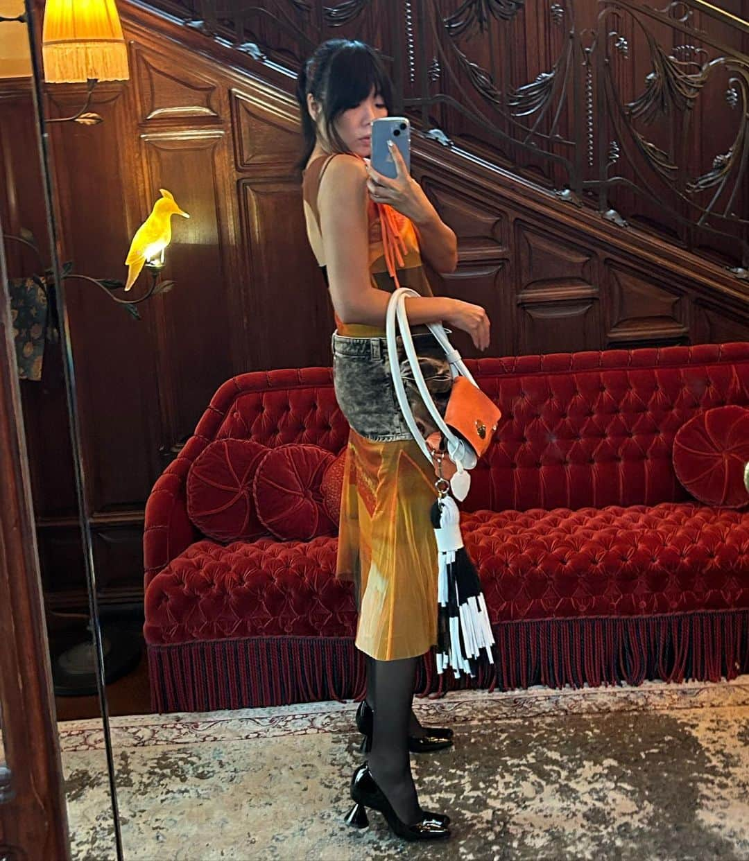 スージー・ロウさんのインスタグラム写真 - (スージー・ロウInstagram)「I managed to have a three course brunch during fashion week 😱😱😱 And matched the outfit to the dish whilst I was at it 😆」10月3日 0時29分 - susiebubble