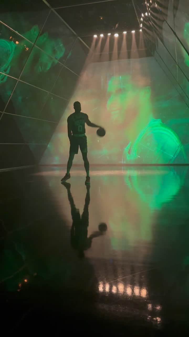ボストン・セルティックスのインスタグラム：「Big Deuce in the building 👀」
