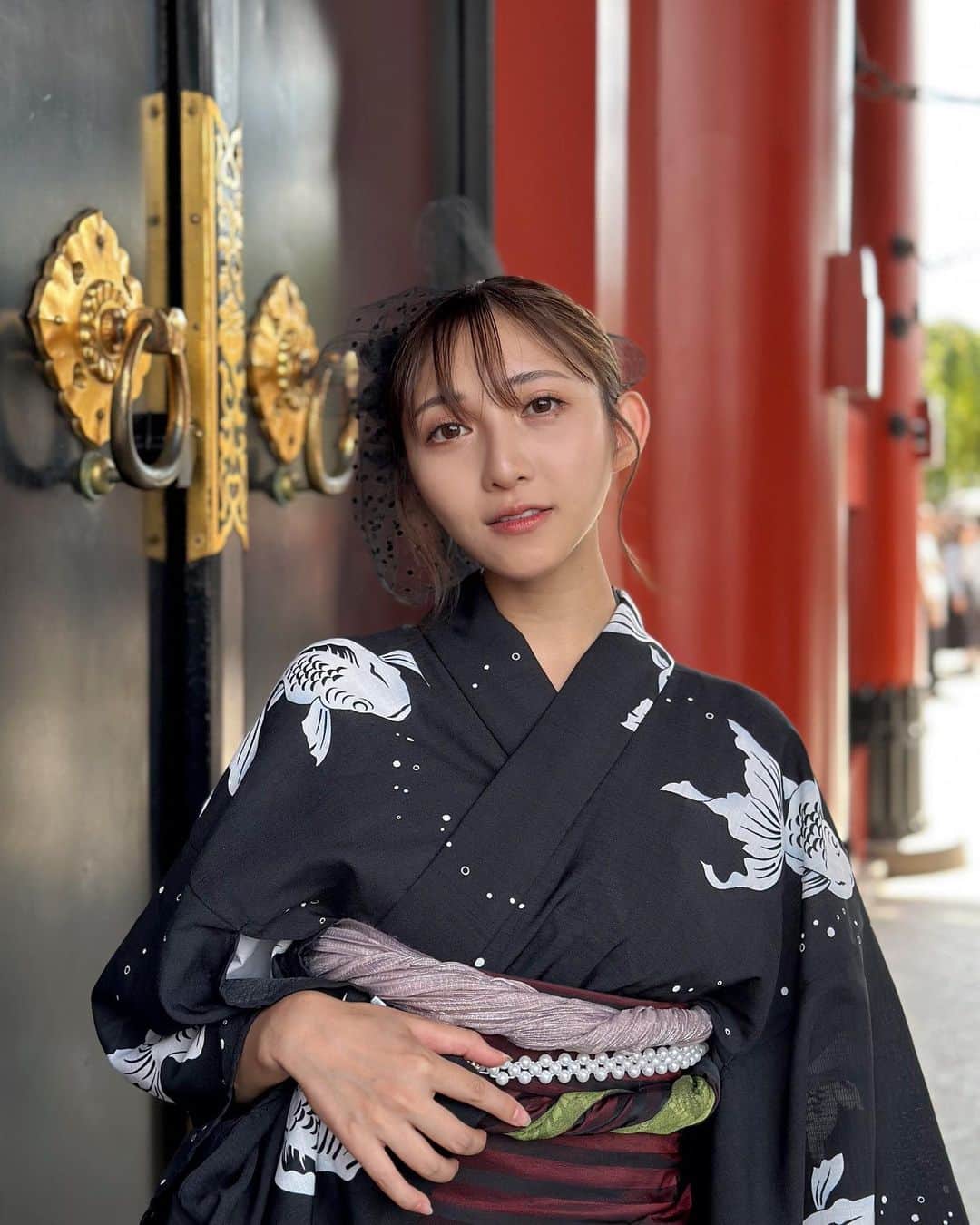 辻りりさのインスタグラム：「🌹」