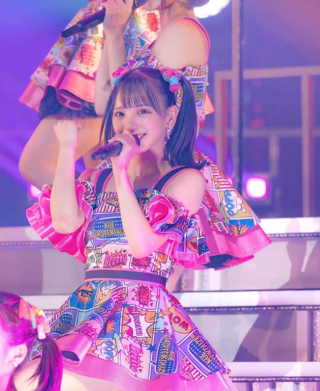 末永桜花のインスタグラム：「𓂃𓈒𓏸 ⁡ ･ ･ ⁡ ツイン×ツイン用髪飾りが 私的最強ツインテール✊🏻🎀 ⁡ ･ ･  #コンサート #camera #カメラ #ツインテール」
