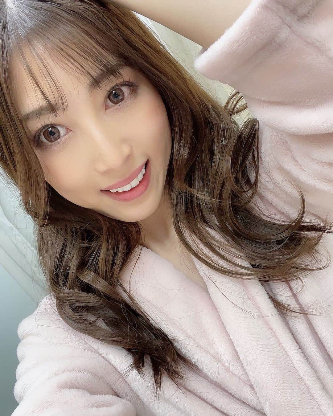 宇野栞菜（阿部栞菜）さんのインスタグラム写真 - (宇野栞菜（阿部栞菜）Instagram)「おはよっ😋 今日も頑張ってね💗」10月3日 6時 ...