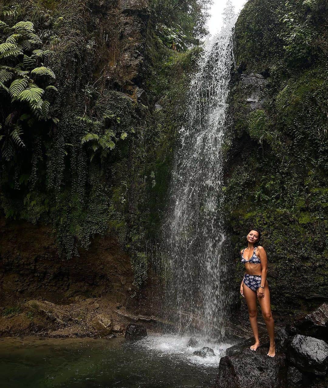 ACACIA SWIMWEARのインスタグラム：「@emmarichhh takes us to Portugal.   / seen in our reimagined Blue Island Orchid print, available exclusively at @societybikini」