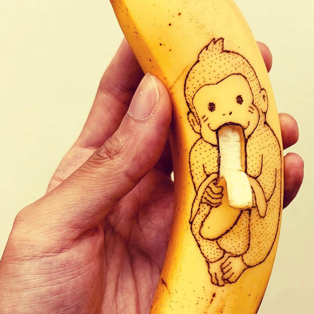 エンドケイプのインスタグラム：「#バナナアート #バナナ #アート #モンキー  #猿 #bananaart #banana」