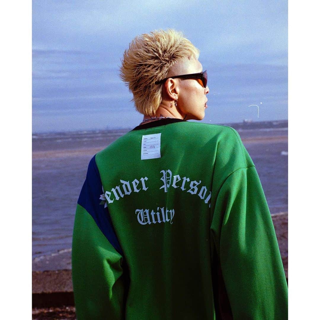 橘昌吾さんのインスタグラム写真 - (橘昌吾Instagram)「TENDER PERSON & utility WORK SHOP ⁡ Photography @yohei_ohno_  Direction&Styling @shogo_tachibana  Model @ija_alonedogs  Design @tenderperson @utilityharajuku  ⁡ #tenderperson #utilityharajuku #styling」10月3日 9時57分 - shogo_tachibana