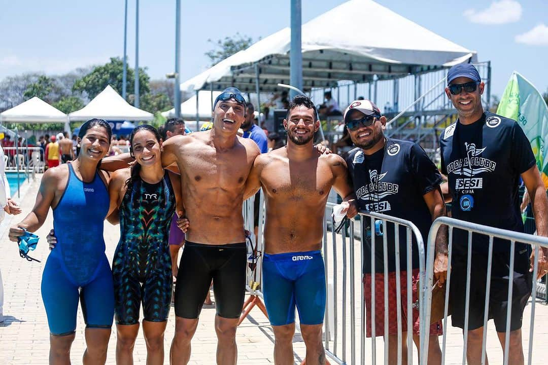 ルイス・アルタミル・メロのインスタグラム：「Fim de mais um norte nordeste ✅   E contando ... 😂  📸: @andre.gorki   @sesiceara @idealswimteam  @idealclube  @ergosfortaleza @academial3  #SESICeará #SESISaúde #BolsaEsporteFortaleza #Secel #EsporteLazerFortaleza」