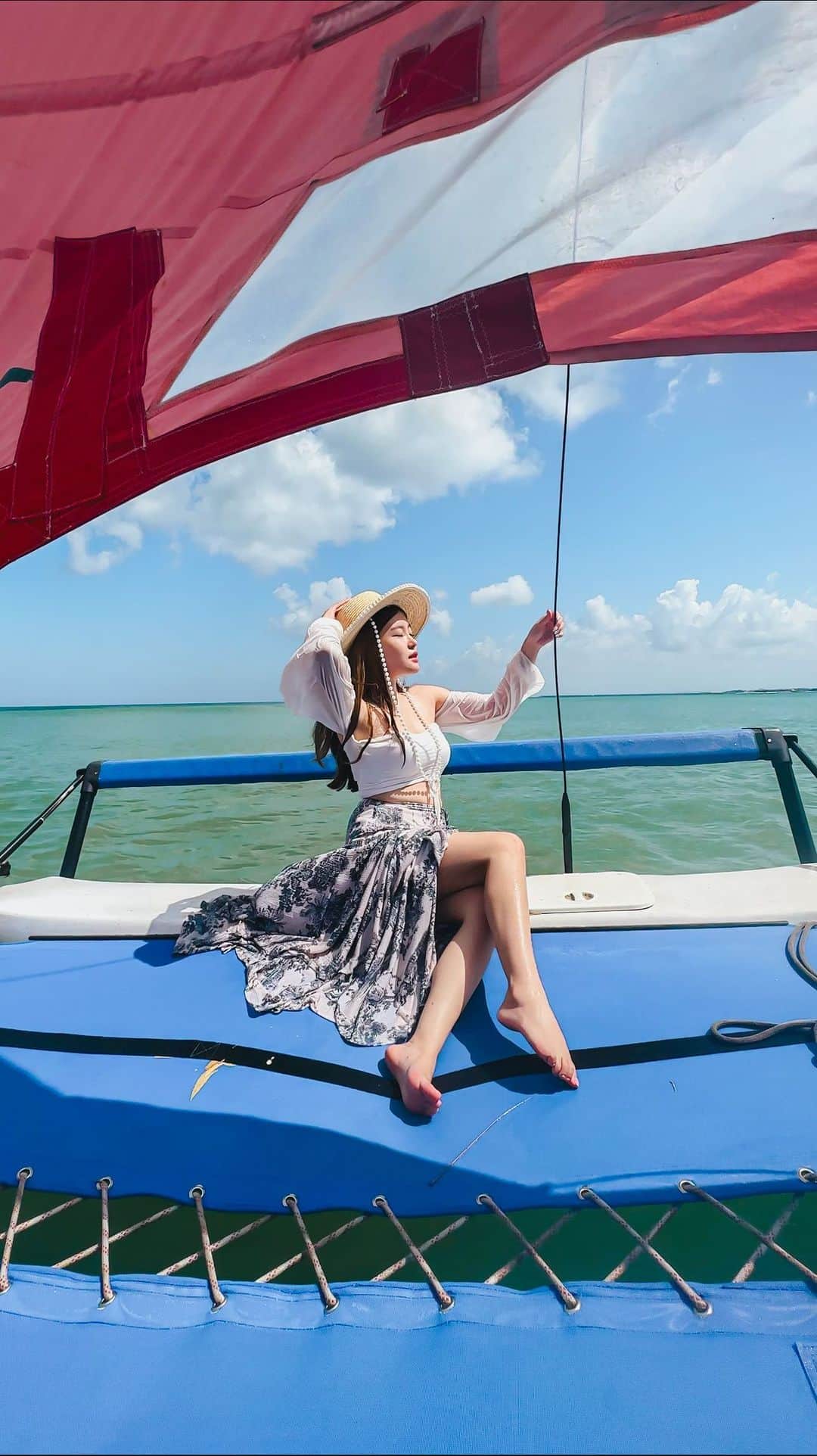Stella Leeのインスタグラム：「Idung baru gue kalo penyok gimana 🥲🥲🥲」