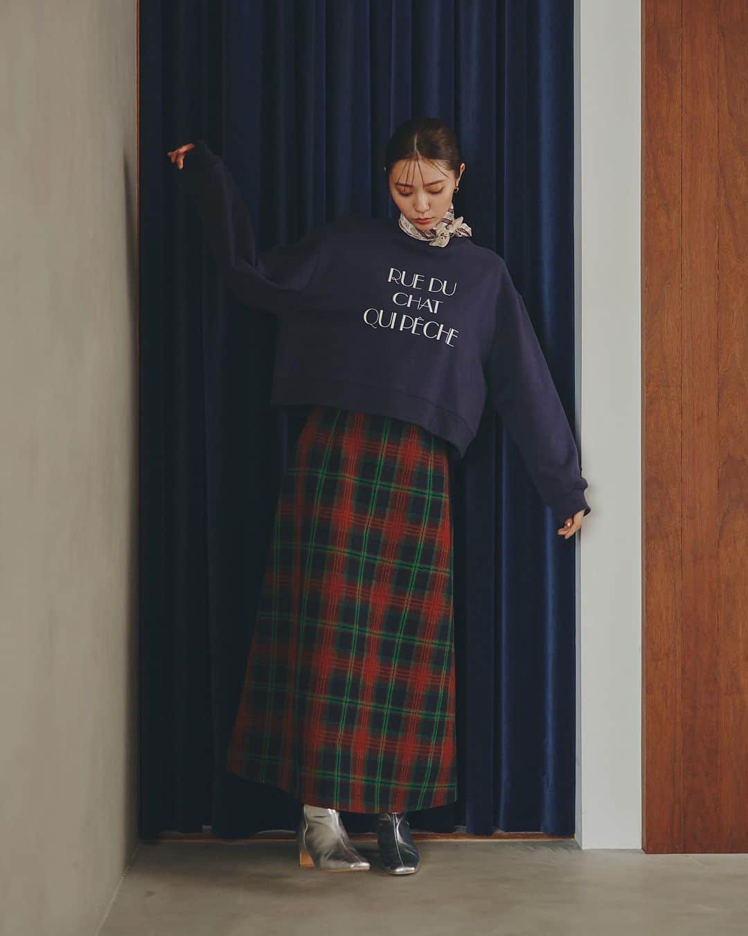 N.さんのインスタグラム写真 - (N.Instagram)「川津明日香が着こなすAUTUMN NEW STANDARD 15LOOK公開中！  シンプルな上品さはそのままに、 丈や素材、カラーで「秋らしさ」と「トレンド」を バランスよく取り入れた、こだわりのスタイリングをご用意しました✨ 川津明日香さんが全15コーデを軽やかに着こなします♡  どのスタイルがお好きですかー？♡  気になるアイテムはタグをチェック☑︎  ------------------ #川津明日香 さん #エヌナチュラルビューティーベーシック #ジャケット#ジャケットコーデ#ニットカーデ#ワンピース#ラメニット#レイヤード# 秋羽織り#チェック#セットアップ#ニット#柄ワンピース# ブラウス#新作入荷#通勤アイテム #新作アイテム#デニムコーデ#ニットカーデ#秋コーデ #nnaturalbeautybasic」10月3日 20時28分 - n._official