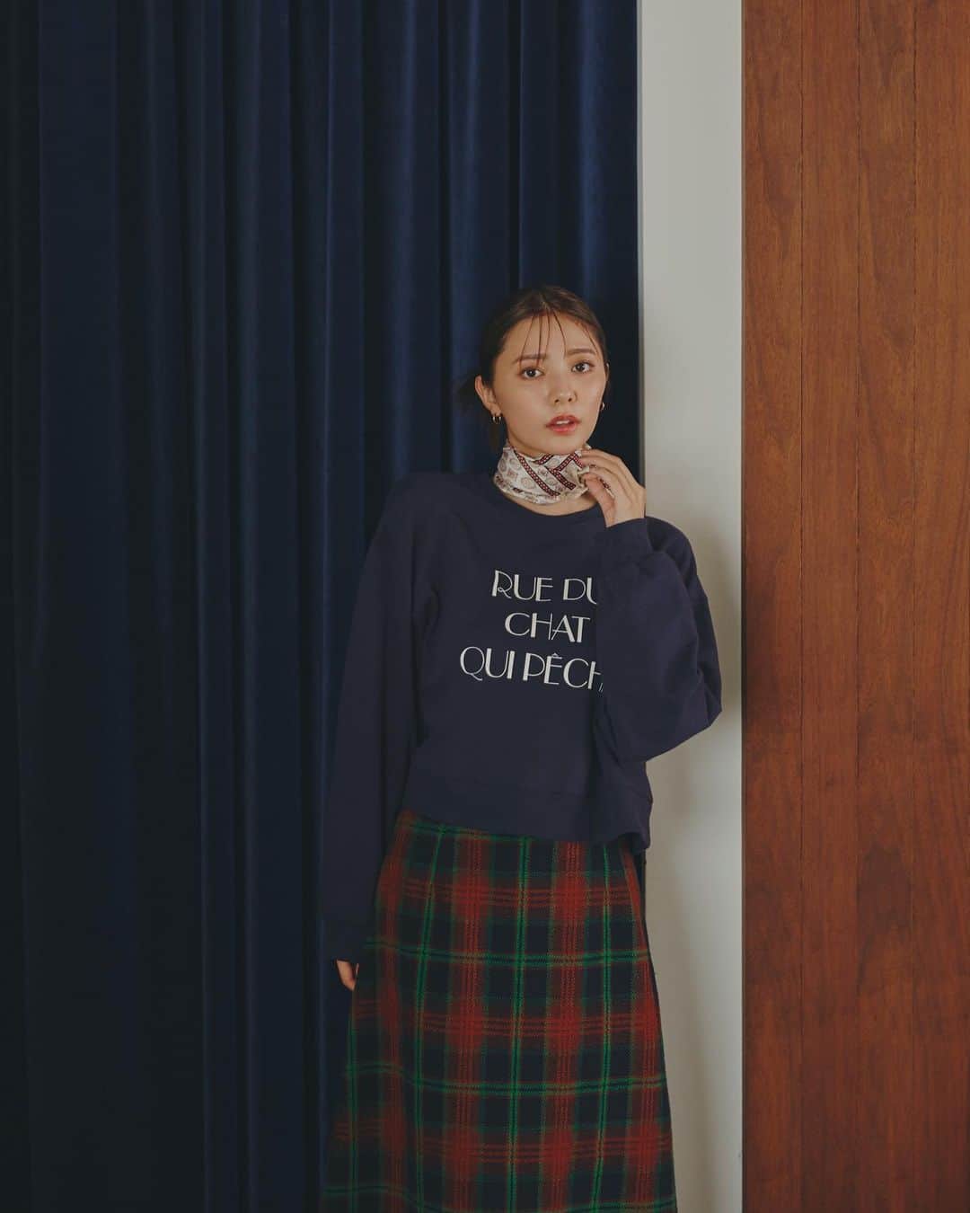 N.さんのインスタグラム写真 - (N.Instagram)「川津明日香が着こなすAUTUMN NEW STANDARD 15LOOK公開中！  シンプルな上品さはそのままに、 丈や素材、カラーで「秋らしさ」と「トレンド」を バランスよく取り入れた、こだわりのスタイリングをご用意しました✨ 川津明日香さんが全15コーデを軽やかに着こなします♡  どのスタイルがお好きですかー？♡  気になるアイテムはタグをチェック☑︎  ------------------ #川津明日香 さん #エヌナチュラルビューティーベーシック #ジャケット#ジャケットコーデ#ニットカーデ#ワンピース#ラメニット#レイヤード# 秋羽織り#チェック#セットアップ#ニット#柄ワンピース# ブラウス#新作入荷#通勤アイテム #新作アイテム#デニムコーデ#ニットカーデ#秋コーデ #nnaturalbeautybasic」10月3日 20時28分 - n._official