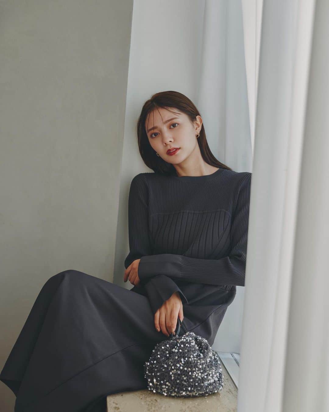 N.さんのインスタグラム写真 - (N.Instagram)「川津明日香が着こなすAUTUMN NEW STANDARD 15LOOK公開中！  シンプルな上品さはそのままに、 丈や素材、カラーで「秋らしさ」と「トレンド」を バランスよく取り入れた、こだわりのスタイリングをご用意しました✨ 川津明日香さんが全15コーデを軽やかに着こなします♡  どのスタイルがお好きですかー？♡  気になるアイテムはタグをチェック☑︎  ------------------ #川津明日香 さん #エヌナチュラルビューティーベーシック #ジャケット#ジャケットコーデ#ニットカーデ#ワンピース#ラメニット#レイヤード# 秋羽織り#チェック#セットアップ#ニット#柄ワンピース# ブラウス#新作入荷#通勤アイテム #新作アイテム#デニムコーデ#ニットカーデ#秋コーデ #nnaturalbeautybasic」10月3日 20時28分 - n._official
