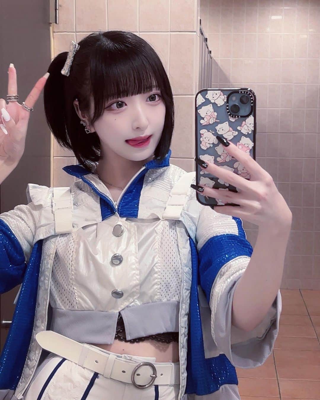 相笠萌のインスタグラム：「君と2人の世界♡」