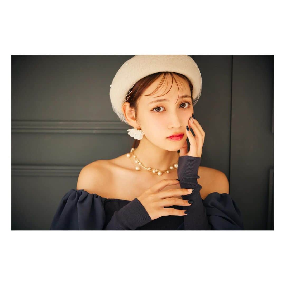 長谷川美月のインスタグラム：「. ROYAL PARTY (@royalparty_official ) October LOOK🩰  今回もモデル務めさせて頂きました୨୧ 秋のアイテムも抜群に可愛いの~ 是非チェックしてくださいな」