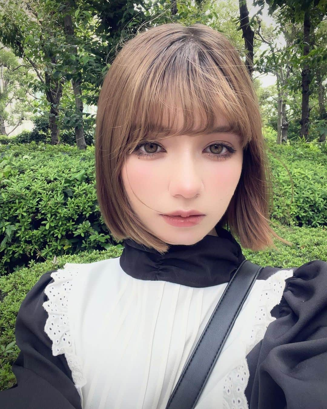 東海林クレア（くれたん）のインスタグラム：「ワンピースはロマの🎀あの子を連れて💗甘いのも見たいなと言ってくれたので久しぶりに？甘くしてみました、、、！」