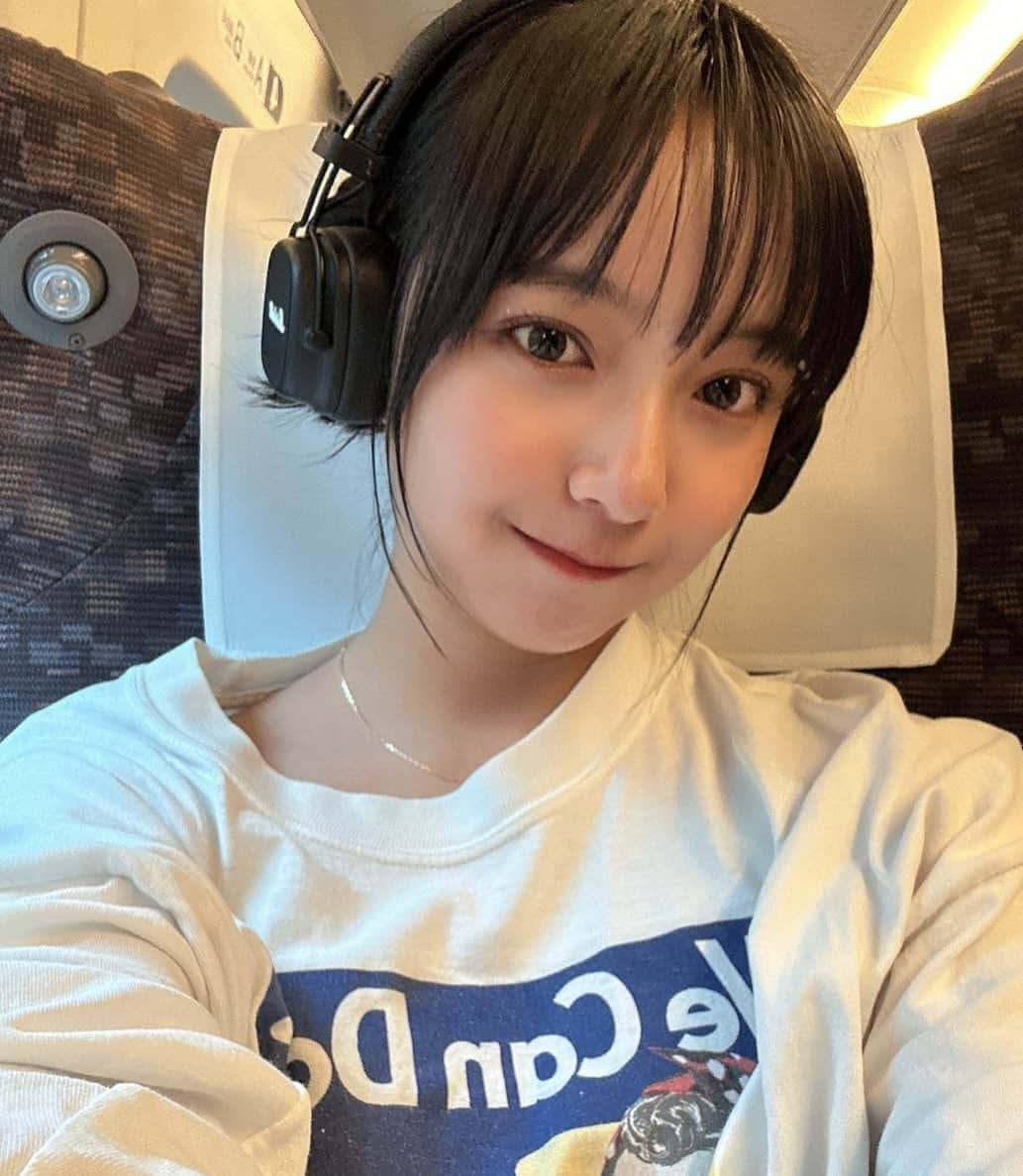 山之内すずのインスタグラム：「22歳になりました🎀」