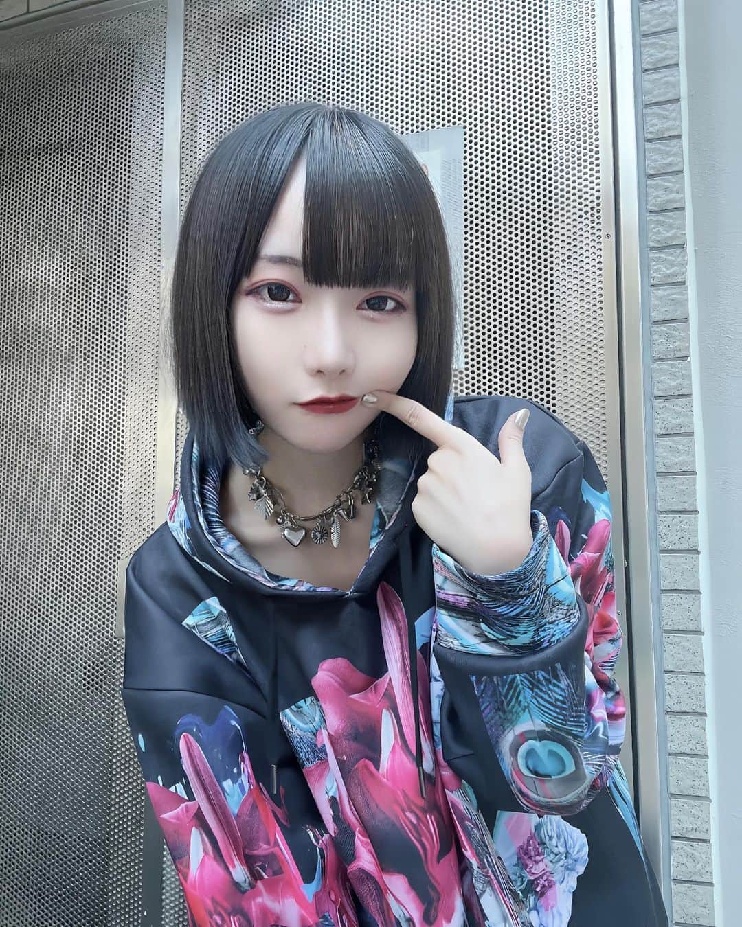のインスタグラム：「. サイケデリック🧬🧬」