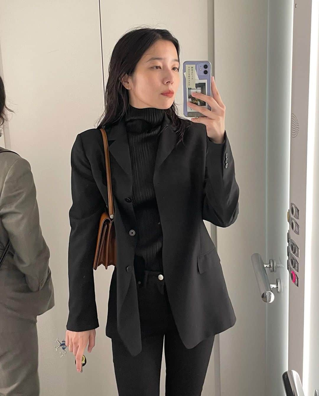 haru.さんのインスタグラム写真 - (haru.Instagram)「what I wore in berlin ₍ᐢ..ᐢ₎ 着回しがもう限界を迎えましたｮ」10月3日 21時12分 - hahaharu777