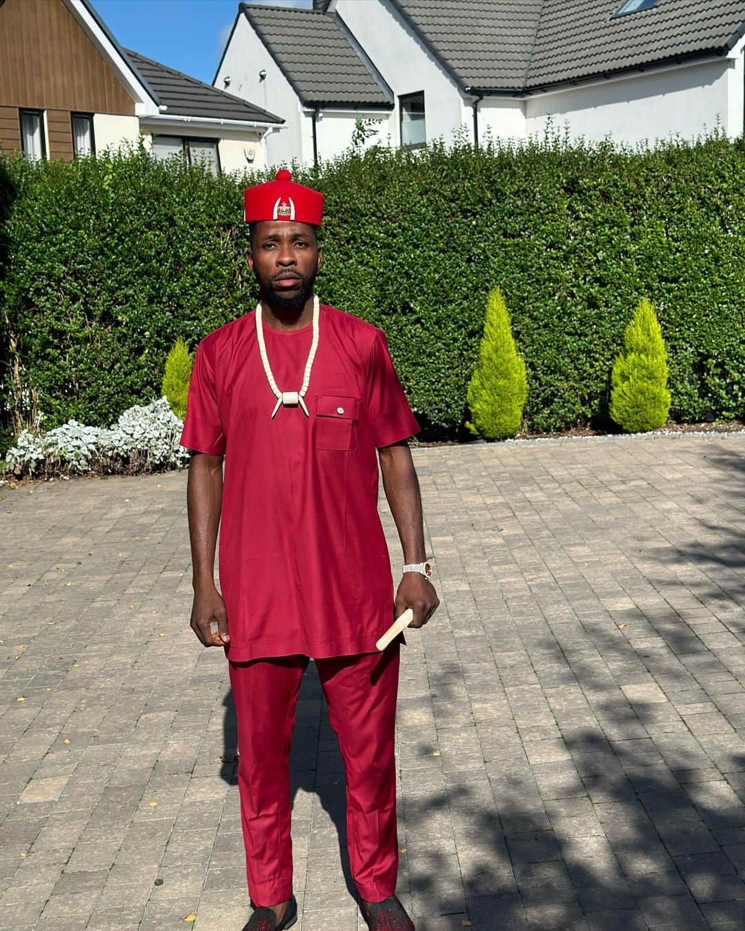 ケレチ・イヘアナチョのインスタグラム：「+1 All Glory to the Most-high God  OMEZIRIBE 1 Of IGBO LAND」