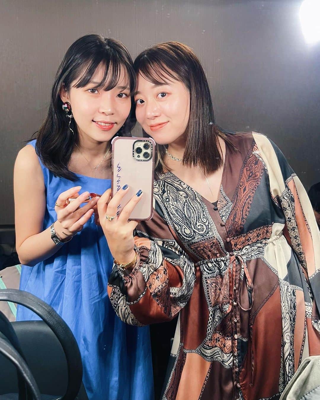 のインスタグラム：「" 時間を大切にしよう " って最近ものすごく思う けど、出来てるかはわからないんだけどね、、、  でも、5年くらい前は確実に思いもしなかったことを考えたり、こうも変わるんだなって最近ふと思うのです、、、、  今まで、色んな人に支えられて生きてきて これからの私の人生もっと、色んな人と出会いたいなって思うし、そういうのって本当に全て" ご縁 "だから、心から大切にしたいって思う。。。  そういうわけですので いつも皆さんありがとう〜ーー🤲 これからもよろぴこ」