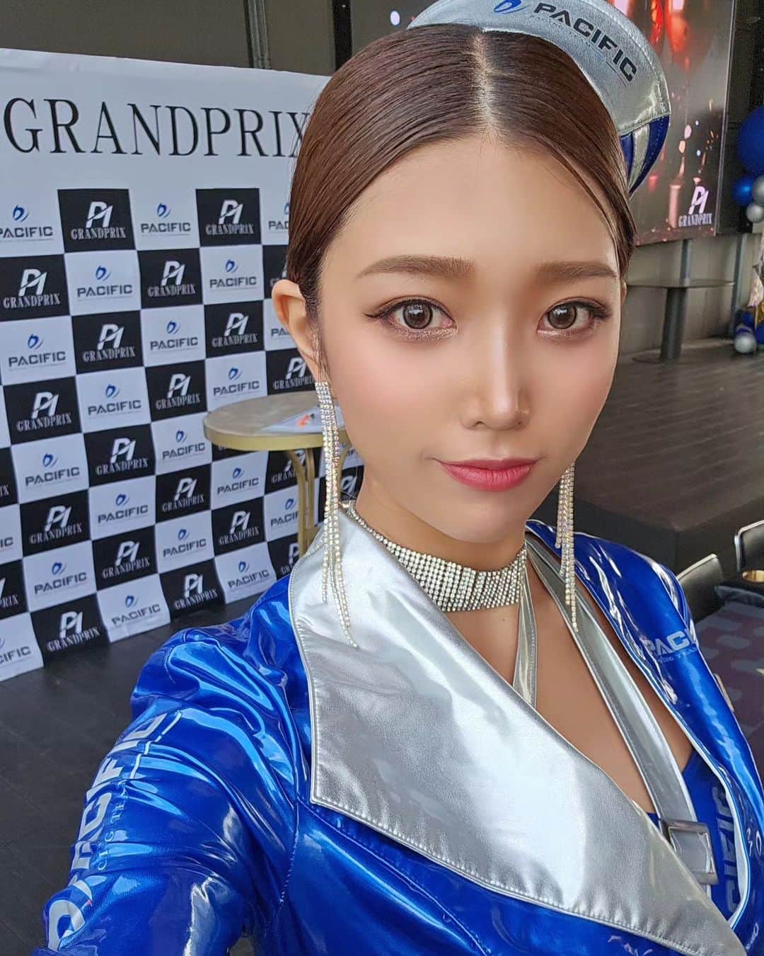 成沢紫音のインスタグラム：「💙⁡⁡ ⁡⁡⁡ ⁡⁡ ⁡⁡ ⁡⁡ ⁡ ⁡⁡ ⁡ #pacificfairies  #レースクイーン  #ポーカー  #ポーカーイベント #コスチューム  #東急プラザ #レース  #スーパーGT  #celavitokyo  #celavi」