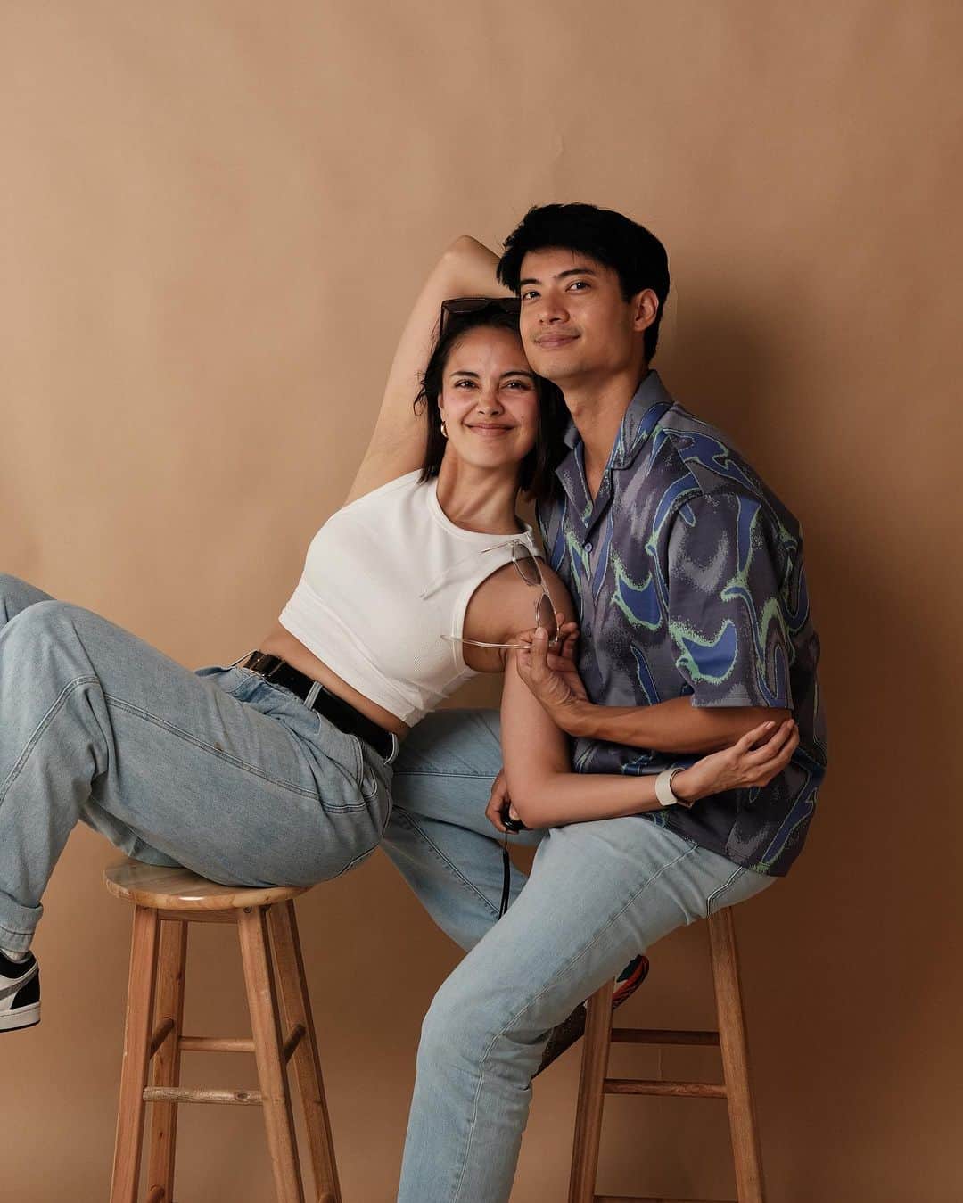 ミーガン・ヤングさんのインスタグラム写真 - (ミーガン・ヤングInstagram)「Visited a self-shoot studio a few days ago and decided to try it out for ourselves. ❤️🫰🏽」10月3日 21時50分 - meganbata