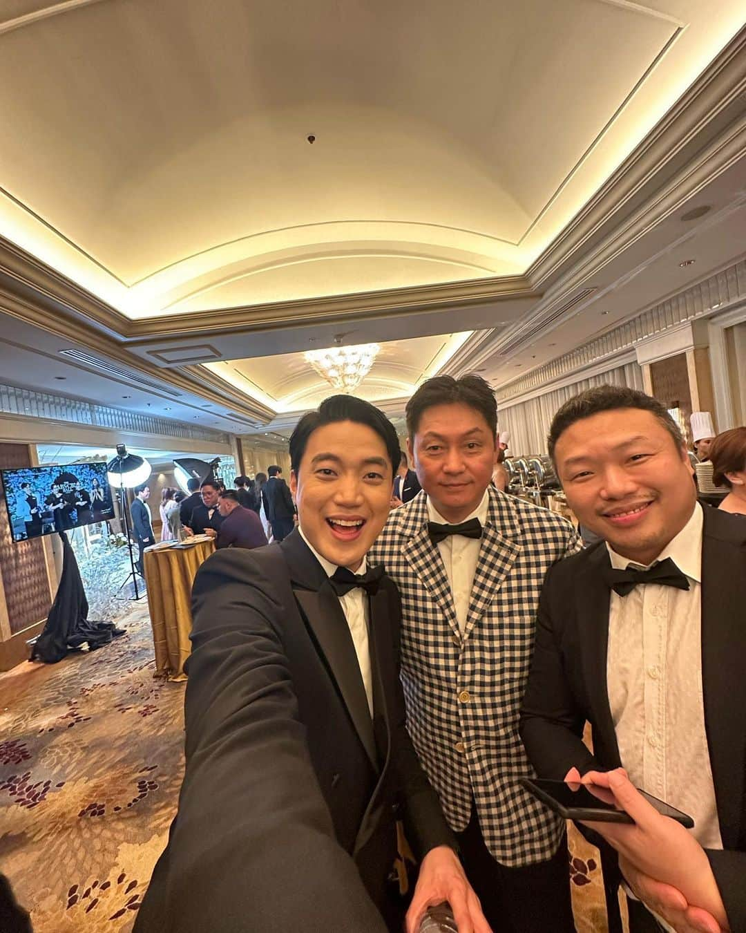 Ryan Bangさんのインスタグラム写真 - (Ryan BangInstagram)「Groupie 🫶📸  #abscbnball2023」10月3日 16時42分 - ryanbang