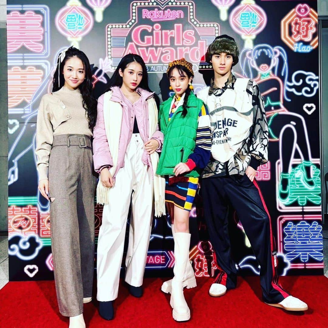 藤岡真威人さんのインスタグラム写真 - (藤岡真威人Instagram)「🚶  #GirlsAward2023AW in 幕張メッセ⛳️  まだまだ慣れないガルアワ！ でも会場おっきくて声援あって楽しかった！ なにより皆と会えて嬉しかった！ ありがとううう  兄弟でぷりも撮った😎  @girlsaward_official」10月3日 20時00分 - maito_fujioka