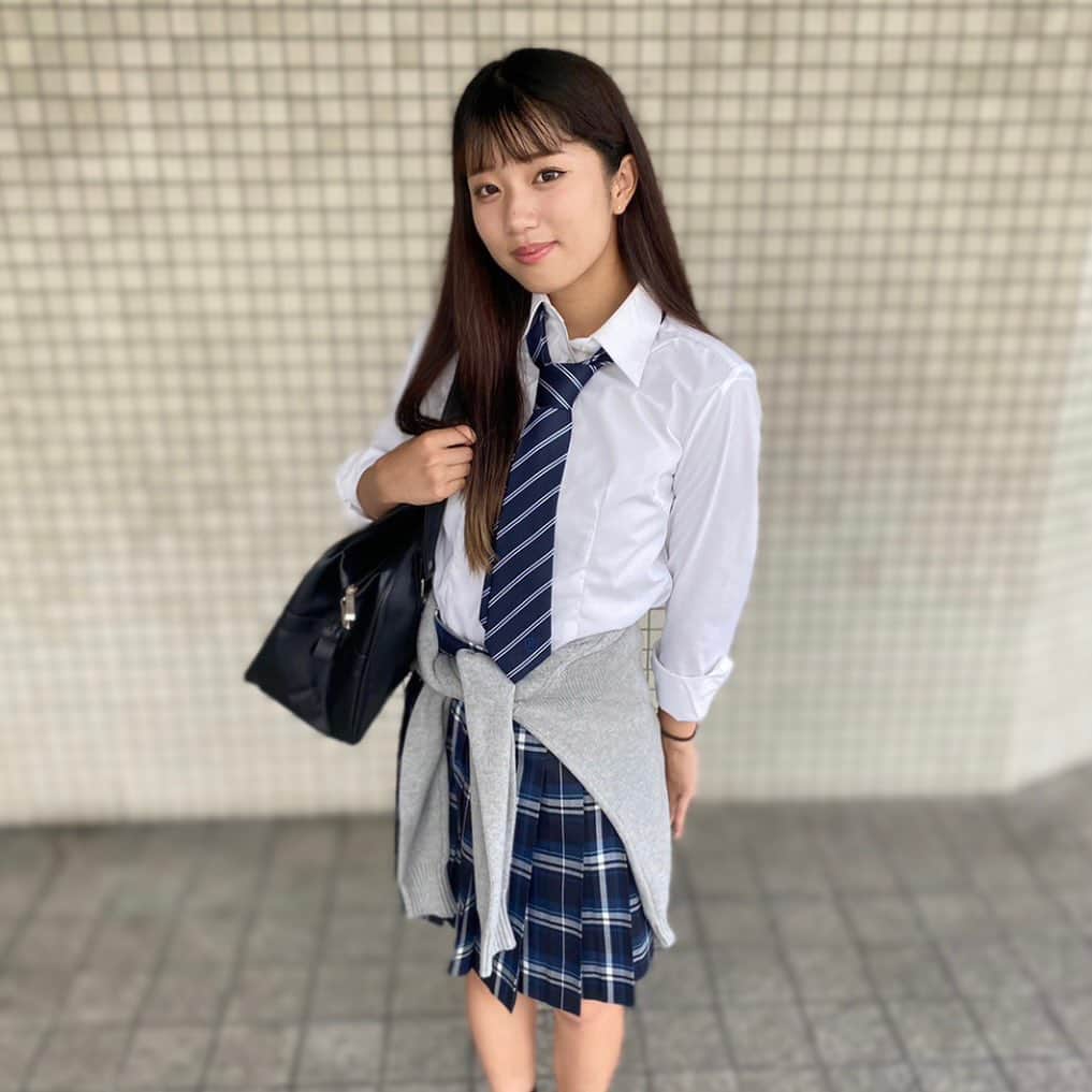 制服専門店CONOMiさんのインスタグラム写真 - (制服専門店CONOMiInstagram)「モデル▷▶︎▷ @lenon_cha  . . .  #conomi #このみ #制服 #なんちゃって制服 #制服アワード #制服ディズニー #制服ユニバ #制服交換 #制服コーデ #制服アレンジ #制服jk #放課後jk #jkブランド #jkの素敵な思い出 #jk制服 #アオハル #jk1 #jk2 #jk3」10月3日 18時09分 - conomi_official