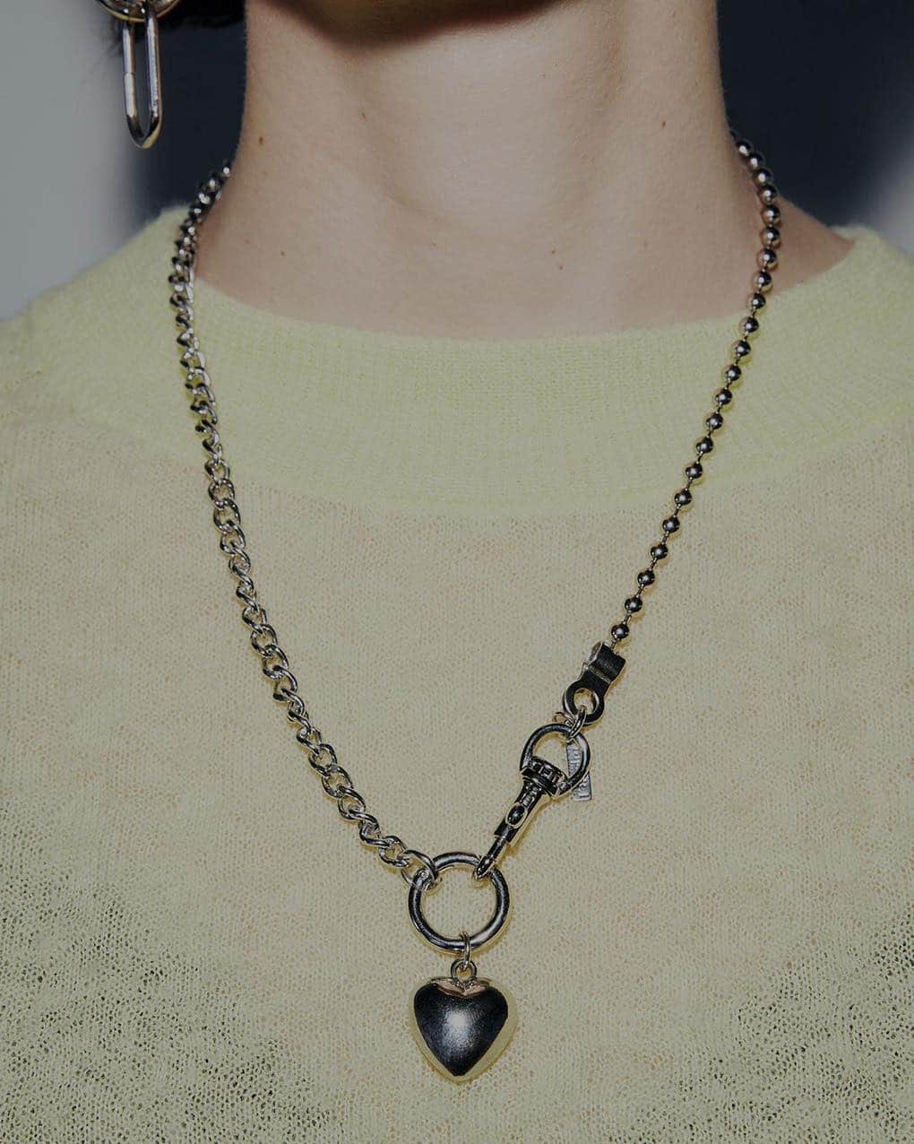 Ameri vintageさんのインスタグラム写真 - (Ameri vintageInstagram)「Bijou R.I  #bijouri #ameri #amerivintage #ameri2023autumnwinter  #shopping #fashion #japan #pierce #necklace #bracelet #jewelry」10月3日 18時05分 - amerivintage