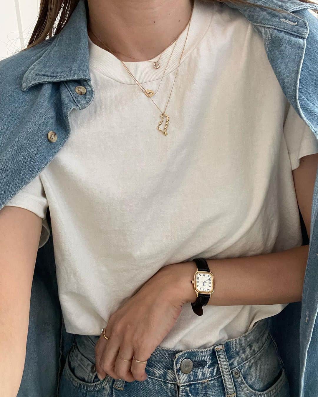 Love_Lifeさんのインスタグラム写真 - (Love_LifeInstagram)「引き続き denim on denim 👖🤎」10月3日 18時18分 - _by_ami