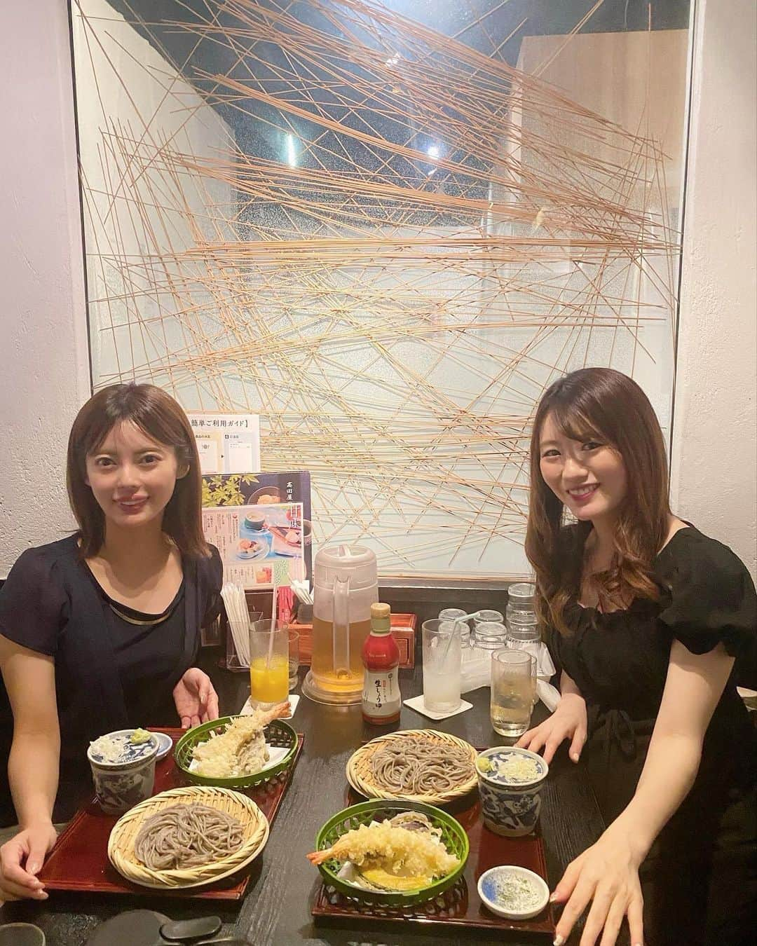 にゃんさんゴルフのインスタグラム：「高田屋 池袋西口店でランチ〜💕  前菜6品盛合わせから始まって🙆‍♀️ 大海老天ぷら🍤 おっきくてプリプリで美味しかった✨  #PR#高田屋 #居酒屋 #蕎麦居酒屋 #池袋ランチ #池袋ディナー #お蕎麦ランチ#池袋#池袋グルメ」