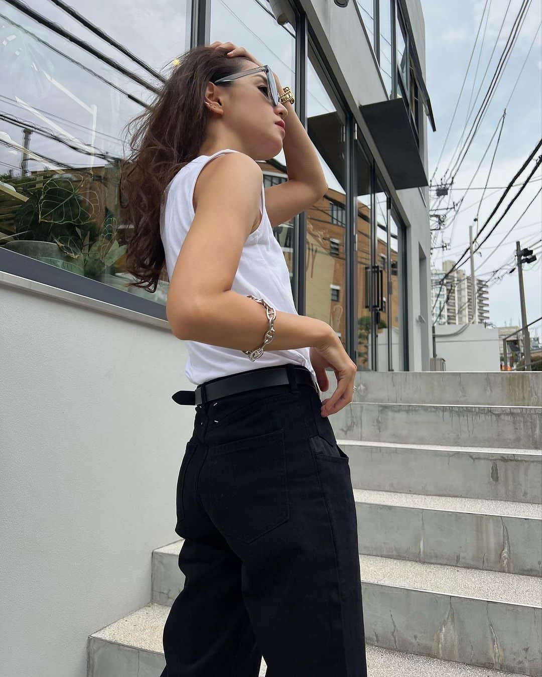 西原有紀のインスタグラム：「🤍🖤🤍🖤🤍🖤」