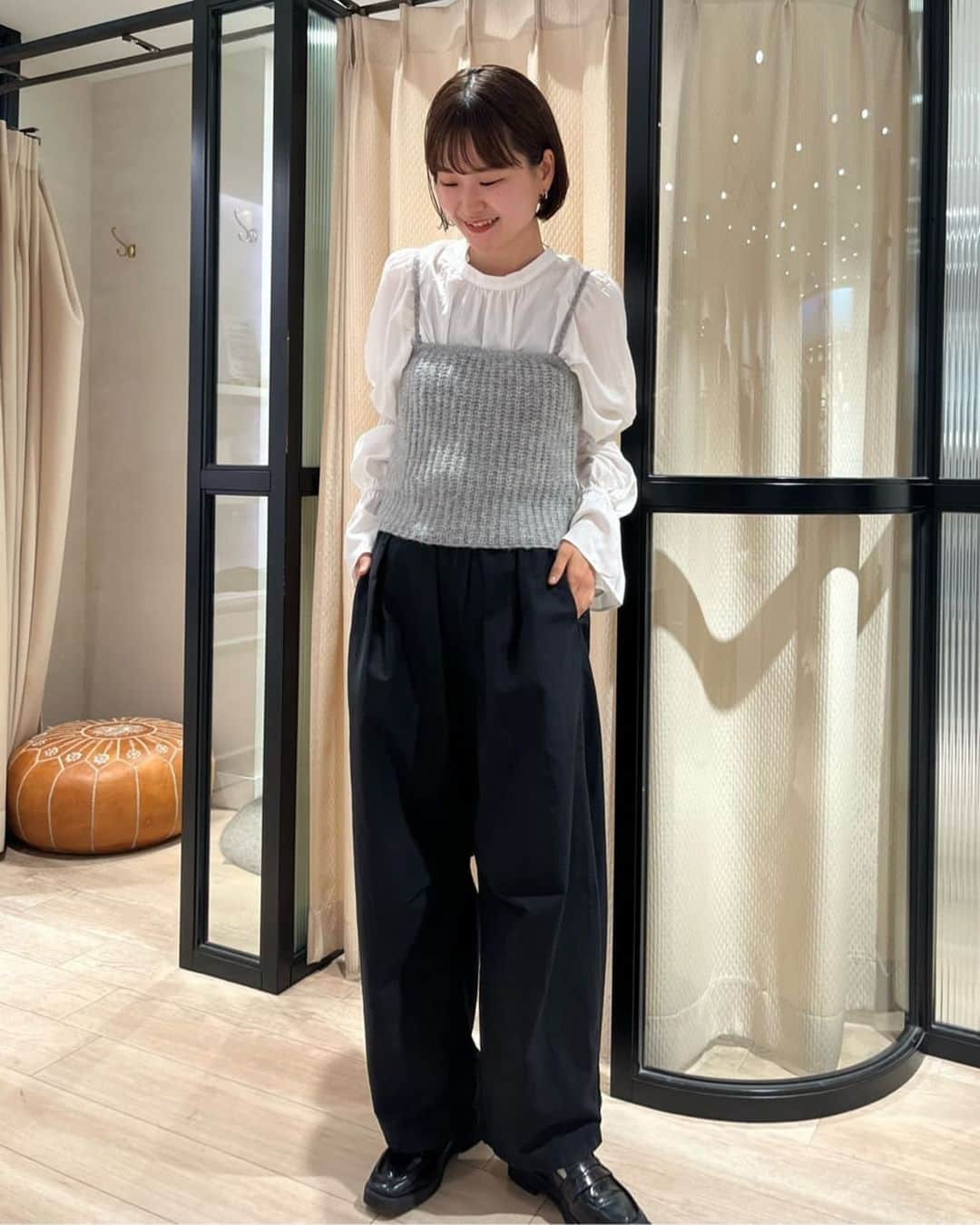 PAL CLOSET(パルクローゼット)さんのインスタグラム写真 - (PAL CLOSET(パルクローゼット)Instagram)「見返すには【保存】がおすすめ👏  スタイリングにプラスするだけで、垢抜けるオシャレ見えするビスチェ🥰  シンプルなトップスやワンピースなどに合わせるだけで 一気に華やかなスタイルになります😎  ----- CAPRICIEUX LE'MAGE 155cm @yamato_lemage  CAPRICIEUX LE'MAGE 156cm @shio_lemage  CIAOPANIC TYPY 166cm @____yuzuki___  Discoat 159cm @maika___10  Kastane 162cm @aokirihooo  Omekashi 160cm @___krnn_  パルクロ CHANNEL 156cm @nanamiio3 -----  #パルクロ #パルクローゼット #palcloset #骨格診断 #骨格ウェーブ #骨格ストレート #骨格ナチュラル #骨スト #骨ウェブ #骨ナチュ #垢抜け #垢抜けコーディネート  #体型カバー #秋コーデ #お仕事服 #ビスチェ #ビスチェコーデ #秋コーデ #20代コーデ #30代コーデ #40代コーデ #50代コーデ #ニット帽 #デートコーデ #高身長コーデ #低身長コーデ #オトナ可愛い #着やせコーデ #大人カジュアル #大人カジュアルコーデ #デニムコーデ」10月3日 20時05分 - palcloset_onlinestore