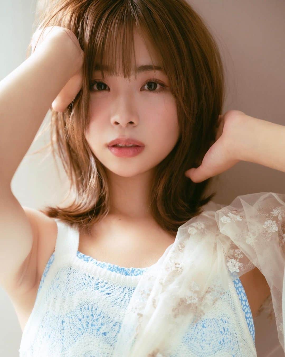 麻生果恩のインスタグラム：「作品撮り🫧  📷: @nk_photo  💄: @saya___1110  👗: @stylist.junshi」