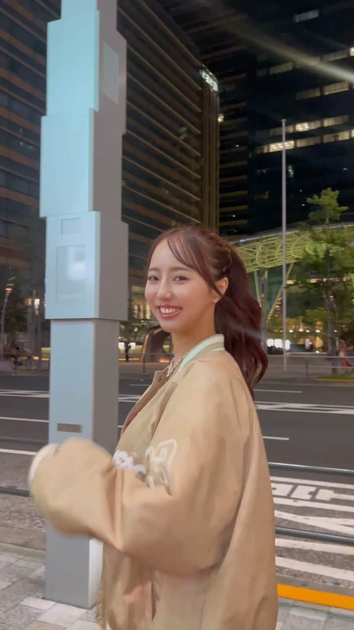 のインスタグラム：「寒くなってきたね💙？  #japan #japanese #japanesegirl #女子大生 #大学生 #今日のコーデ #fashion」