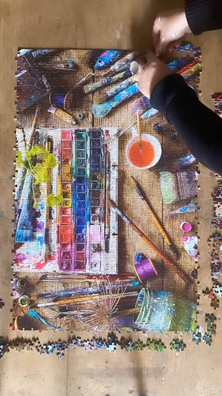 Tea and sittingのインスタグラム：「🧩 ✨Only 4 of this puzzle left now, so he quick if you’d like to order one 🤓 Plenty of the vintage Penguin poetry and music scores puzzle called ‘Words and Music’ and also the new 2024 calendar 🤩🧩🗓️✨ * link to shop in my profile * #5ftinfjigsaws #jigsawlover #jigsawpuzzlesofinstagram #puzzlelovers」