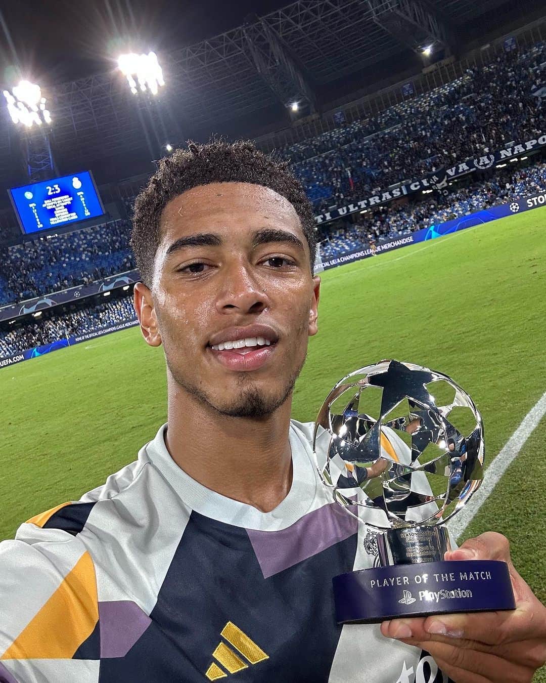UEFAチャンピオンズリーグのインスタグラム：「Who else? 😏  #UCL」
